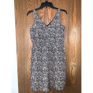 ✨NWOT LOFT | Floral Print Dress✨